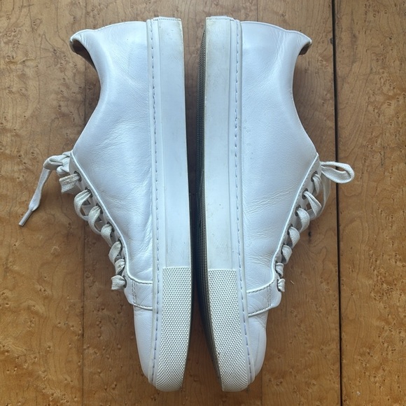 Thursday everyday size 10 white leather sneakers - Picture 2 of 5